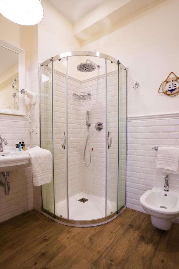 Quattro Torri B&B Santa Teresa Di Riva Luaran gambar