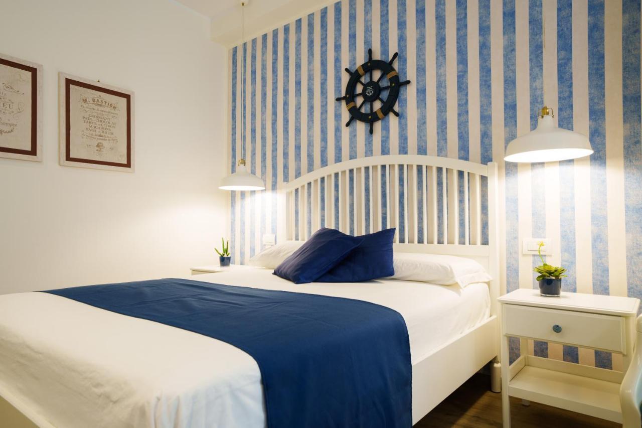 Quattro Torri B&B Santa Teresa Di Riva Luaran gambar