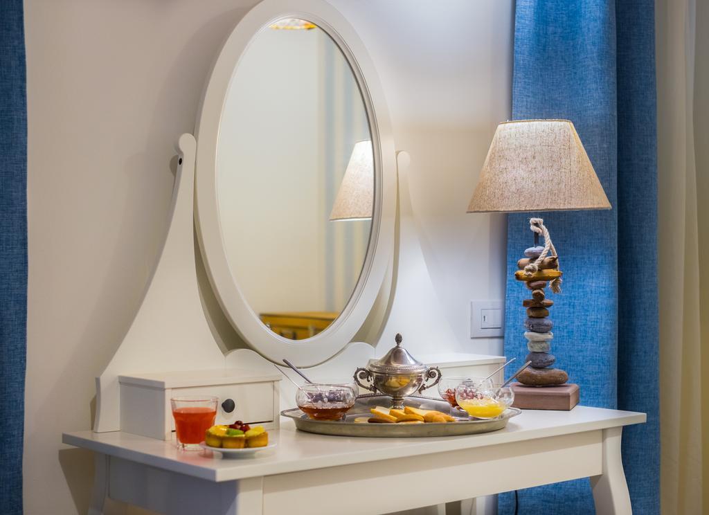 Quattro Torri B&B Santa Teresa Di Riva Luaran gambar